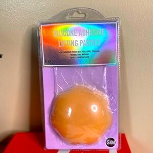 Silicone Adhesive Lifting Pasties